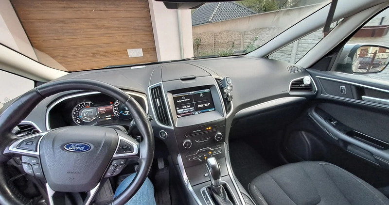 Ford S-Max cena 56999 przebieg: 181500, rok produkcji 2015 z Lubsko małe 79